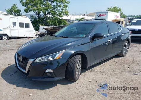 2019 Nissan Altima 2.5 Sv z USA, uszkodzony, nr VIN 1N4BL4DV0KC216919